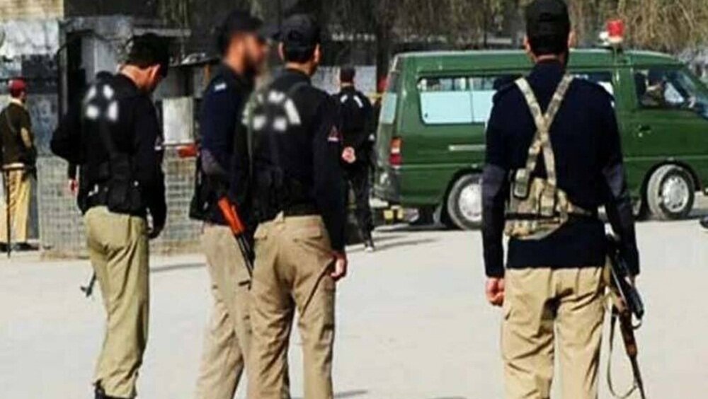 شمالی وزیرستان: میر علی میں گاڑی پر فائرنگ سے 6 افراد جاں بحق