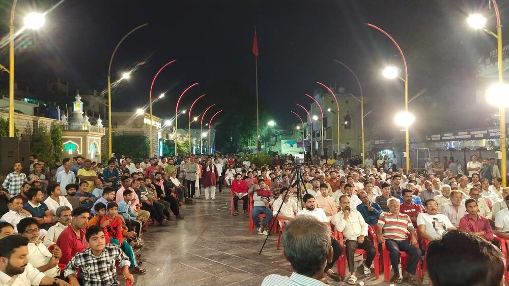 မောင်လာနာဆယက်ဒ်ကလ်ဗေဂျဝါဒ် နကဝီ  ကို တိုက်ခိုက်ခဲ့သည့် တရားခံများကို ချက်ချင်းဖမ်းဆီးပေးရန် အိုလမာ တောင်းဆို + ဓာတ်ပုံများ