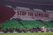 Alîkarên Galatasarayê bi hilkişandina ala Filistînê daxwaza bidawîanîna qirkirinê li Xezzeyê kirin + vîdyoTirkî: