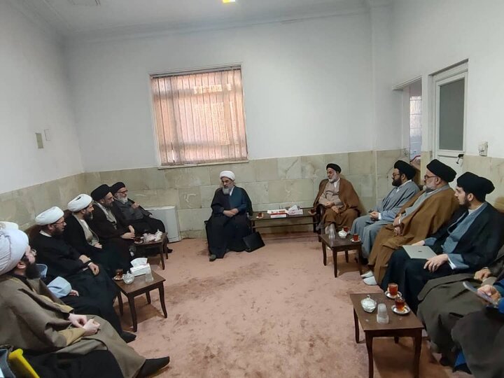 احیای سنت «گعده‌های علمی» در درس خارج فقه و اصول حوزه علمیه قم