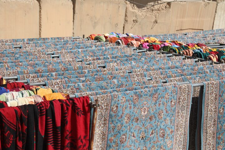 تقرير مصور/ نشاطات خدمية لشعبة معمل غسل السجاد التابع للعتبة الحسينية في كربلاء المقدسة