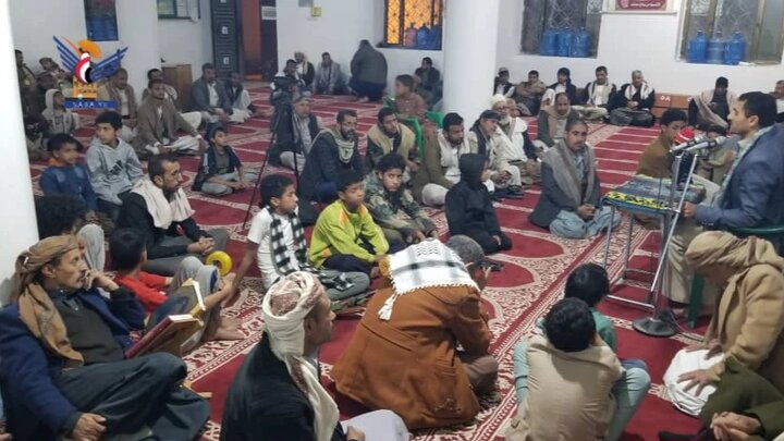 تقرير مصور/ ندوة ثقافية في صنعاء بعنوان "عامان من العطاء .. ووفاء لدماء الشهداء"