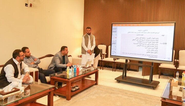 تقرير مصور/ استعدادات لإقامة مؤتمر "الإمام الحسين(ع) رمز وحدتنا" في باكستان