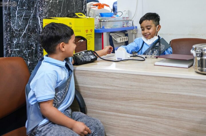 تقرير مصور/ مركز النبأ العظيم للتربية والتعليم يقيم سفرة علمية ترفيهية لأطفال روضة أحباب الأمير (ع)