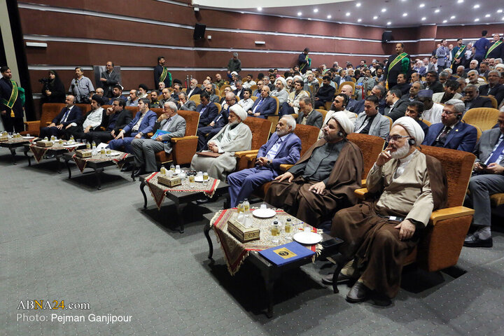 تقرير مصور/ مؤتمر البناء والتطوير وإعادة إعمار العتبات المقدسة عبر التاريخ في اصفهان