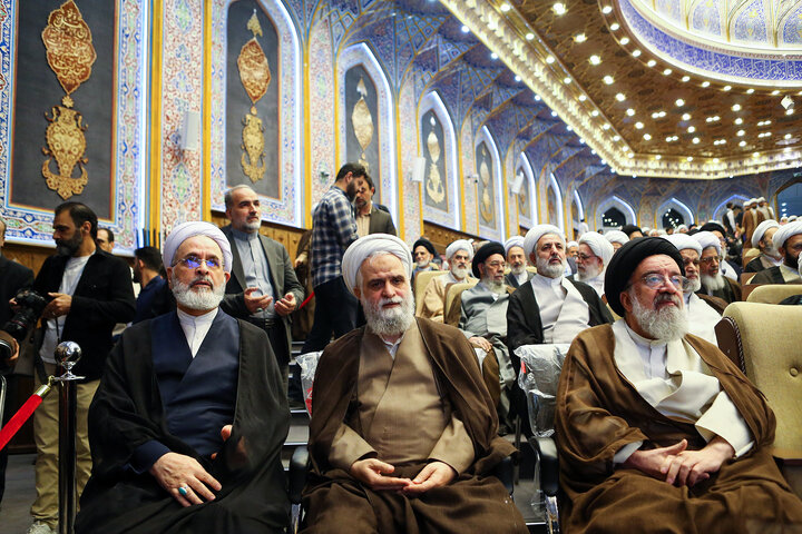 کنگره بین‌المللی میرزای نائینی در قم