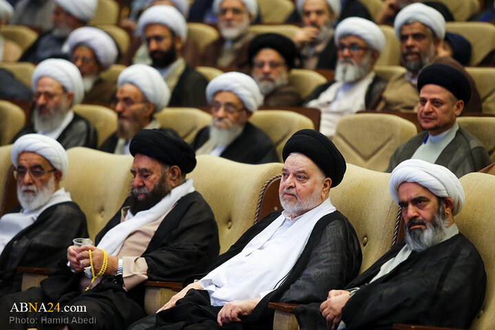 کنگره بین‌المللی میرزای نائینی در قم