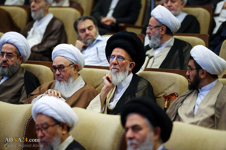 کنگره بین‌المللی میرزای نائینی در قم