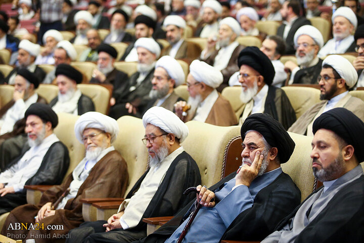 کنگره بین‌المللی میرزای نائینی در قم