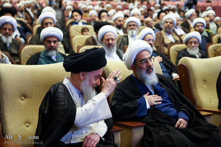 کنگره بین‌المللی میرزای نائینی در قم
