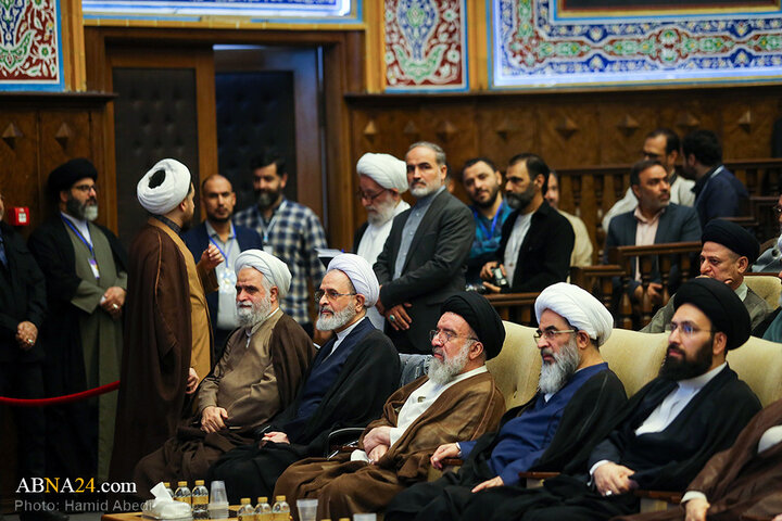 کنگره بین‌المللی میرزای نائینی در قم