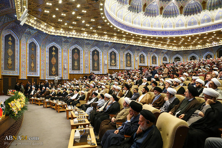 کنگره بین‌المللی میرزای نائینی در قم