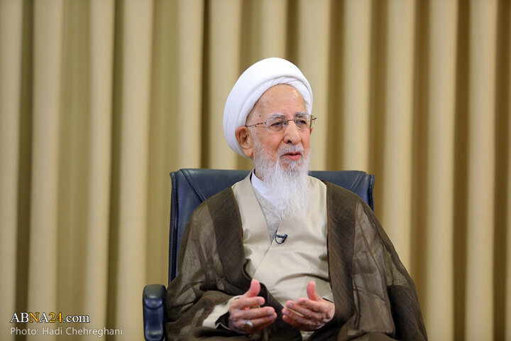 دیدار اعضای ستاد بزرگداشت روحانیون رزمنده مازندران با آیت‌الله‌العظمی جوادی آملی