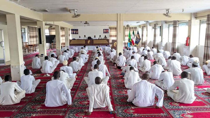 Quran - Tanzania