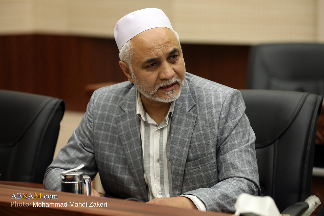 تقرير مصور/ لقاء ضيوف مؤتمر تكريم الميرزا النائيني بالأمين العام للمجمع العالمي لأهل البيت (ع)