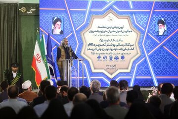 افتتاح طرح بزرگ پوشش تصویری حرم مطهر کریمه اهل‌بیت(س) + تصاویر