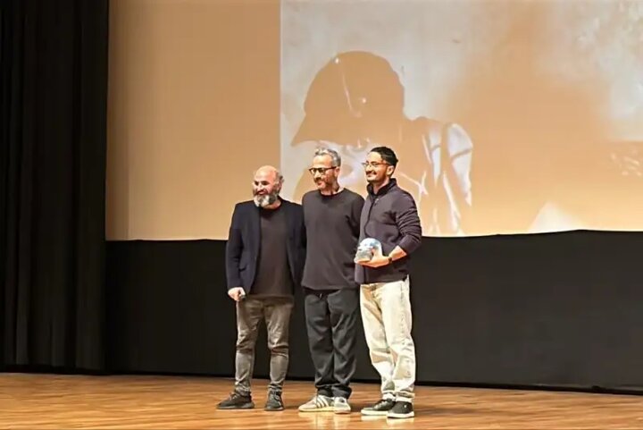 درخشش سینمای مستند ایران در باکو؛ رامین خلیقی جایزه بهترین فیلم را کسب کرد