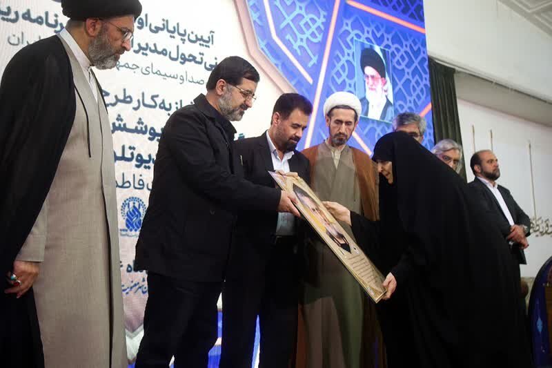 افتتاح طرح بزرگ پوشش تصویری حرم مطهر کریمه اهل‌بیت(س) + تصاویر