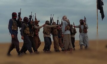 İŞİD-in Suriyaya Qayıdış Təhdidi / Rakka və Həsəkədə Dağınıq Terror Hücumları