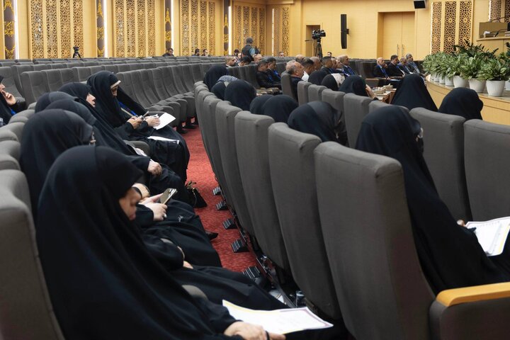 تقرير مصور/ إقامة ورشة عن ظاهرة الطلاق في كربلاء