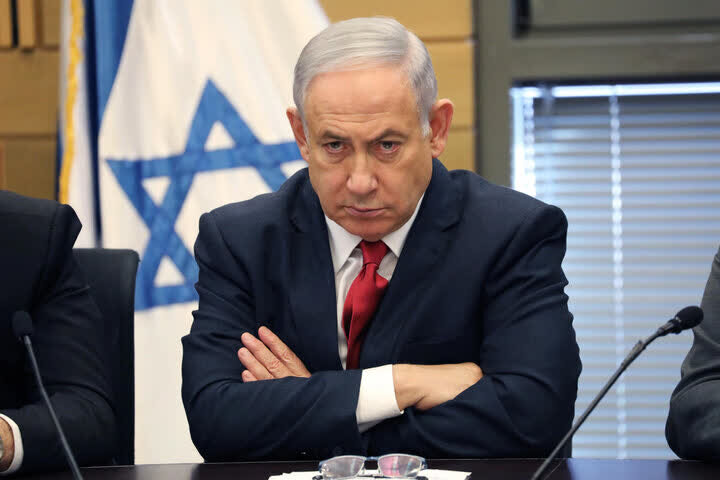 Batay sa pinakabagong survey ng Channel 12 sa Israel, 52% ng mga Israeli ay tutol sa muling pagtakbo ni Benjamin Netanyahu sa susunod na halalan, hab Batay sa pinakabagong survey ng Channel 12 sa Israel, 52% ng mga Israeli ay tutol sa muling pagtakbo ni Benjamin Netanyahu sa susunod na halalan, hab