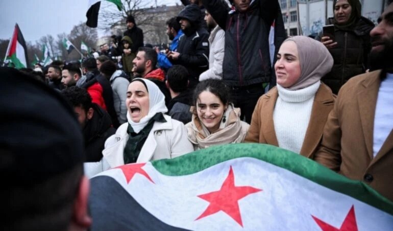 مهاجرت به اروپا همچنان اولویت سوری‌ها/ بازگشت محدود پناهندگان به سوریه