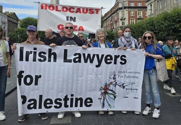 Katherine Connolly, ku ji aliyê çepê û piştgirê Filistînê ye,  serokkomarê nû ya Îrlandayê bû