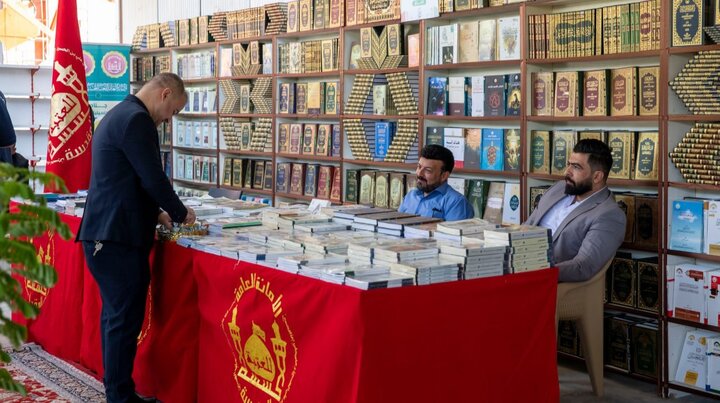 تقرير مصور/ افتتاح معرض الشجرة الطيبة للكتاب بمناسبة ذكرى ولادة السيدة زينب الكبرى (ع) في كربلاء المقدسة