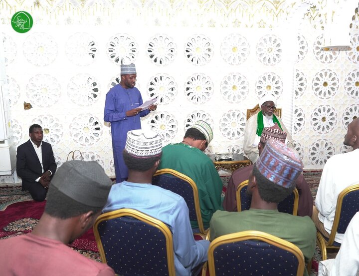 دیدار اعضای کمیته اداری مجمع علمی اسلامی با شیخ ابراهیم زکزاکی