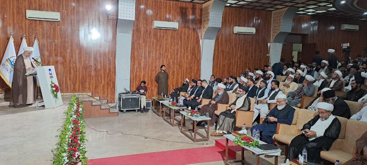 عکس خبری | برگزاری کنفرانس بینالمللی علما و مشایخ در اسلامآباد پاکستان