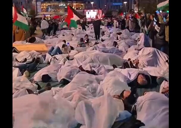 Video | Aksi Tertutup Bremen: Ratusan 'Jenazah' Palestin Tutupi Tanah Jerman