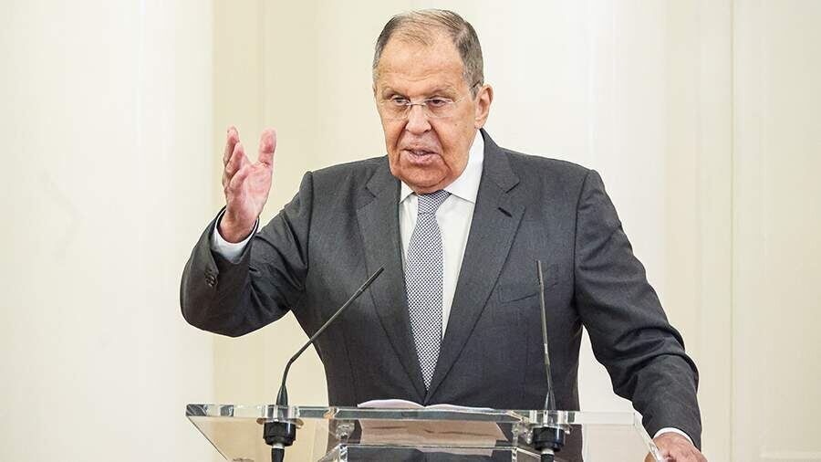 Лавров указал на признание Россией независимости Украины