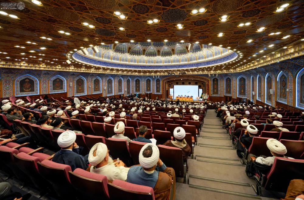 العلماء الأعلام في مؤتمر الشيخ النائيني يشيدون بتراث الحوزة العلمية في النجف الأشرف + صور