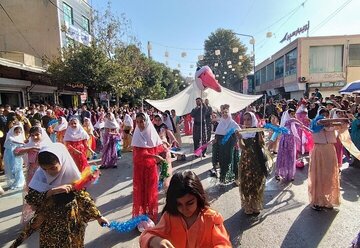 دەسپێکی هەژدەهەمین فێستیڤاڵی نێودەوڵەتی شانۆی سەرشەقامی مەریوان