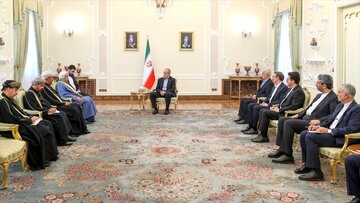 Irã e Omã defendem unidade do mundo islâmico e fortalecimento de seus laços bilaterais