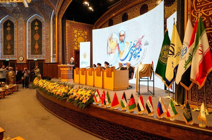 تقرير مصور/ إقامة المؤتمر الدوليّ الأول الخاصّ بإحياء ذكرى العلّامة الراحل الميرزا النائيني بمدينة قم