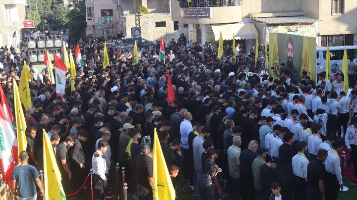 حزب الله وجماهير المقاومة يشيّعون الشّهيد محمد عربية في القليلة جنوب لبنان