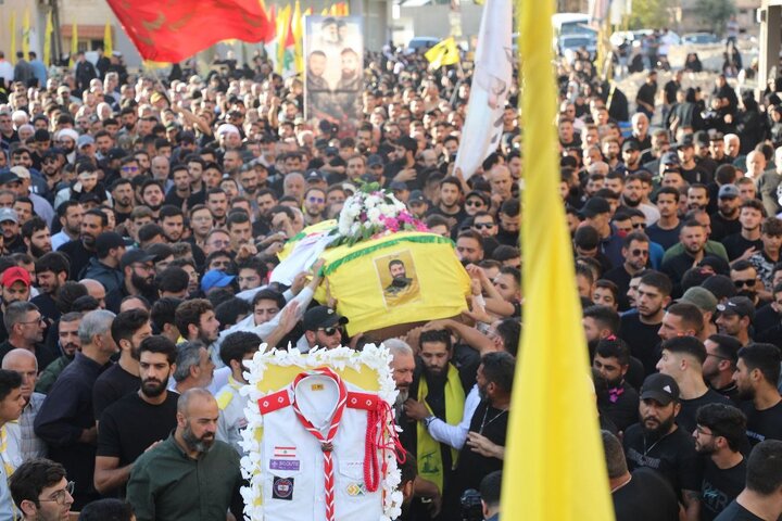 حزب الله وجماهير المقاومة يشيّعون الشّهيد محمد عربية في القليلة جنوب لبنان