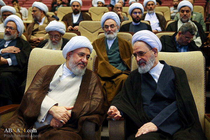 تقرير مصور/ إقامة مؤتمر آية الله الميرزا النائيني الدولي في مدينة قم المقدسة