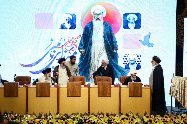 تقرير مصور/ إقامة مؤتمر آية الله الميرزا النائيني الدولي في مدينة قم المقدسة