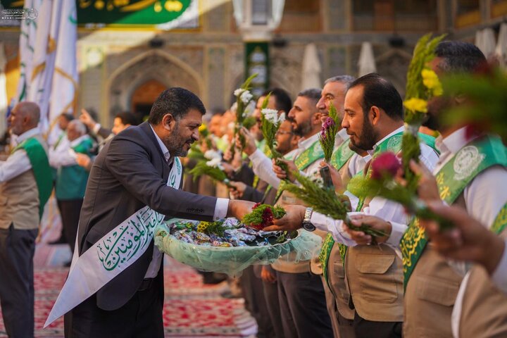 مسرَّات وأفراح خدم العتبة العلوية المقدسة تفيض ابتهاجاً بمولد السيدة زينب (ع)