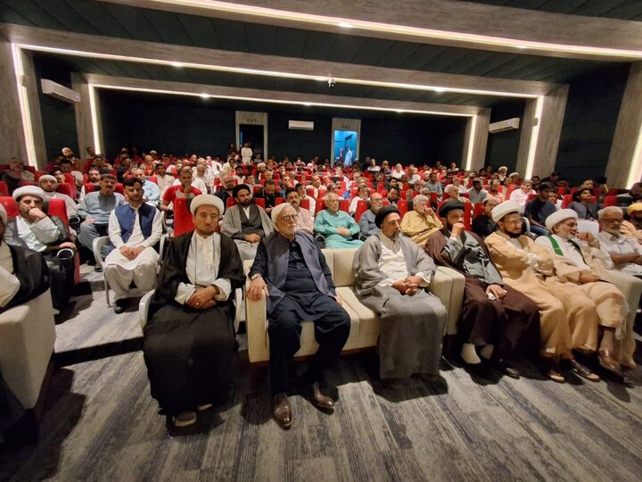 تقرير مصور/ انعقاد مؤتمر "نهج البلاغة" في مدينة كراتشي الباكستانية بمشاركة علماء الشيعة والسنة