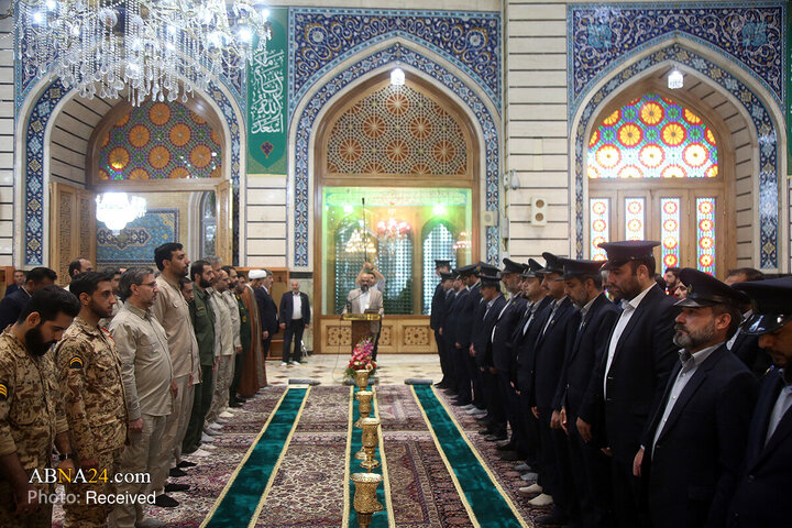 گل‌آرایی ضریح مطهر بانوی کرامت در روز میلاد حضرت زینب (س)