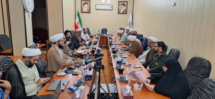 نقش حوزه‌های علمیه در حکمرانی محله‌محور بررسی شد