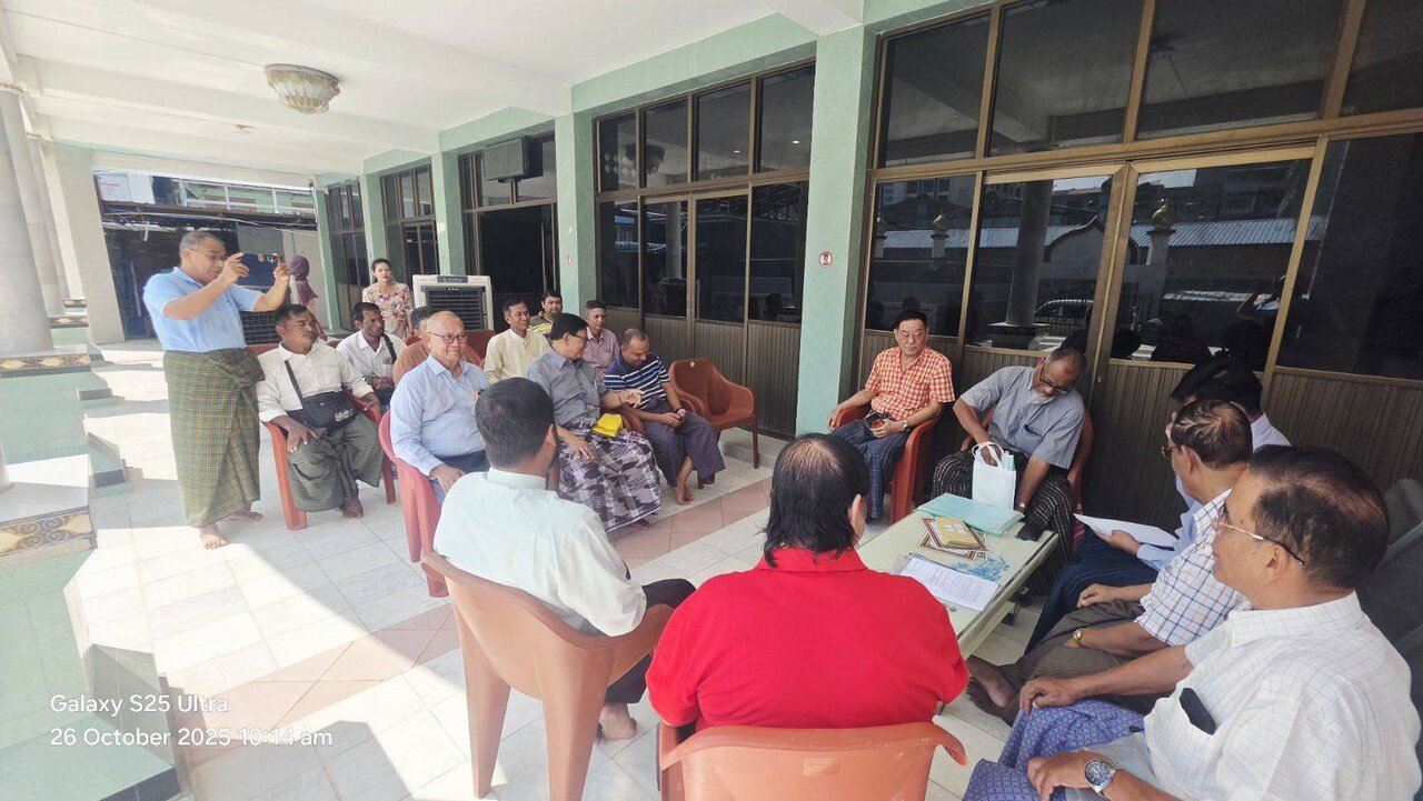 မန္တလေးမြို့ ရှီအဟ် ဂျာအ်မေအ် မတ်စ်ဂျစ်ဒ်  တွင် လစ်လပ်ဂေါပက လူကြီး များ  အတွက်  ကြားဖြတ် ရွေးကောက် ပြီး တာဝန်ပေးအပ်ပွဲ အခမ်းအနား ကျင်းပ  ။ ။ Photos