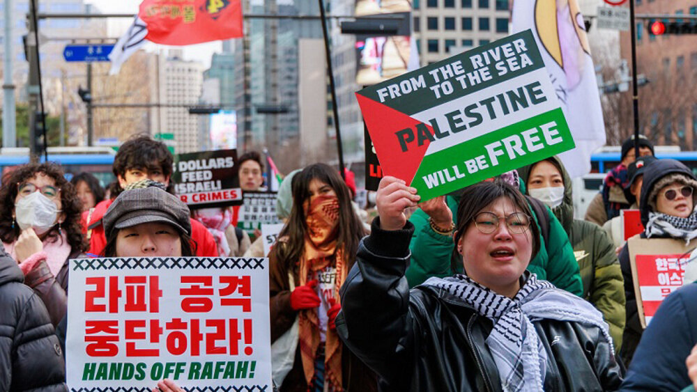 Pro-Palestine protesters rally against trump visit in Seoul