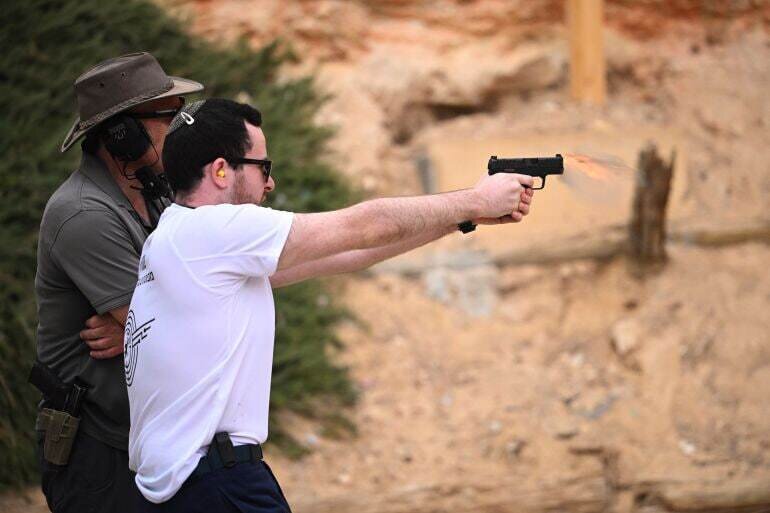 Plana Îsraîlê li dijî Filistîniyên Şerîaya Rojava bi kişandina ciwanên cihû li seranserê cîhanê Plana Îsraîlê li dijî Filistîniyên Şerîaya Rojava bi kişandina ciwanên cihû li seranserê cîhanê