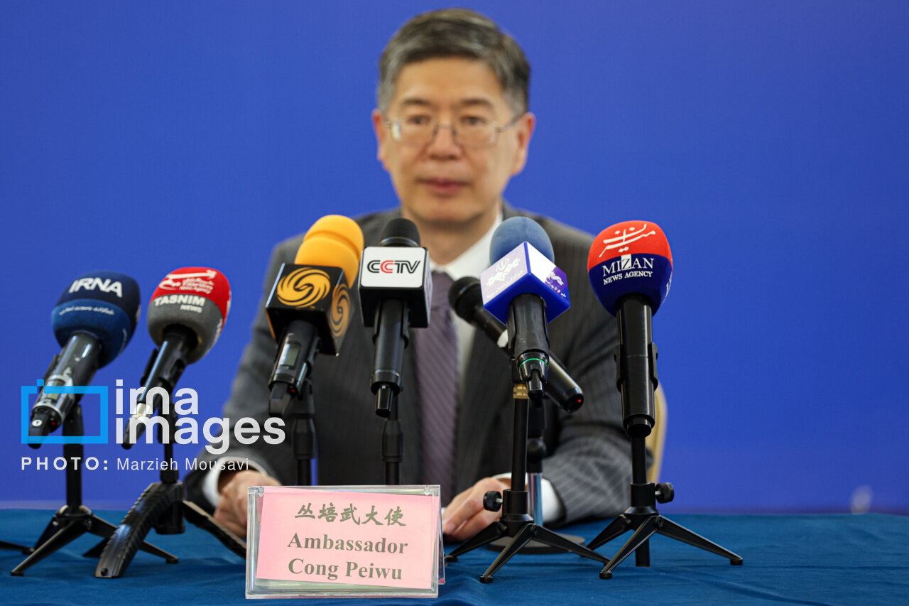 Посол Китая в Иране: США наносят серьёзный удар по международной торговле, возводя «стены»