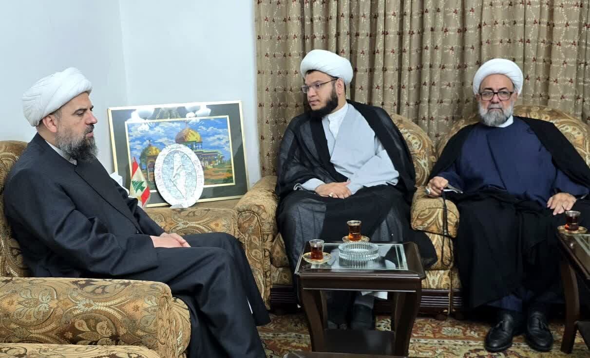 Mkurugenzi wa Ofisi ya Jumuiya ya Kiislamu ya Ahlul-Bayt (a.s) nchini Lebanon akutana na Sheikh Ahmad Qablan Mkurugenzi wa Ofisi ya Jumuiya ya Kiislamu ya Ahlul-Bayt (a.s) nchini Lebanon akutana na Sheikh Ahmad Qablan