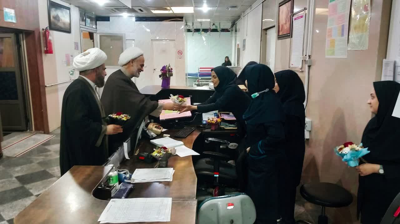 تقدیر مجمع خطبا از پرستاران قمی به مناسبت میلاد حضرت زینب(س)